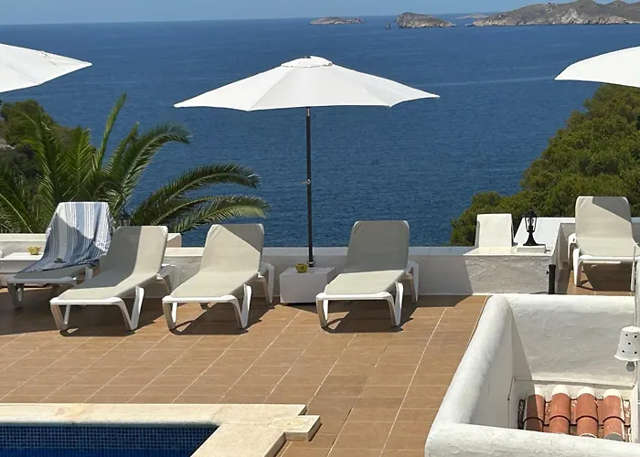 Hostal Cala Moli